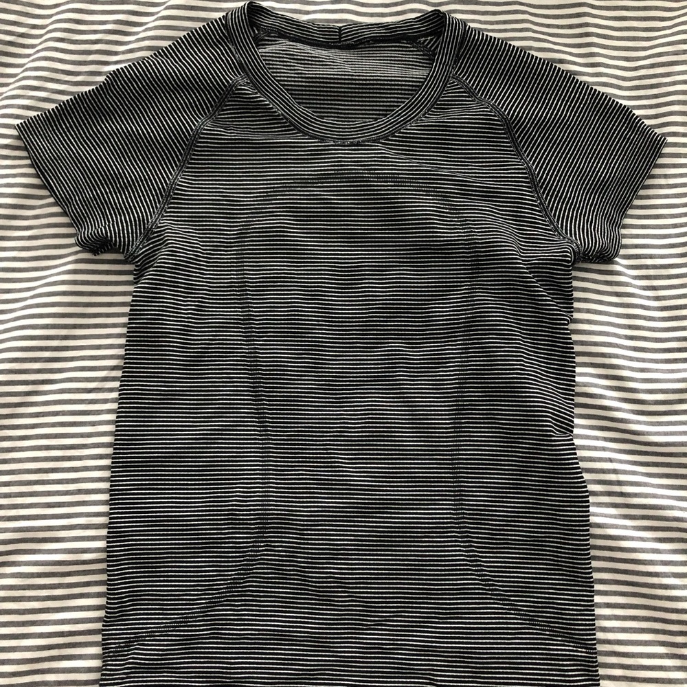 Lululemon Swiftly T-shirt